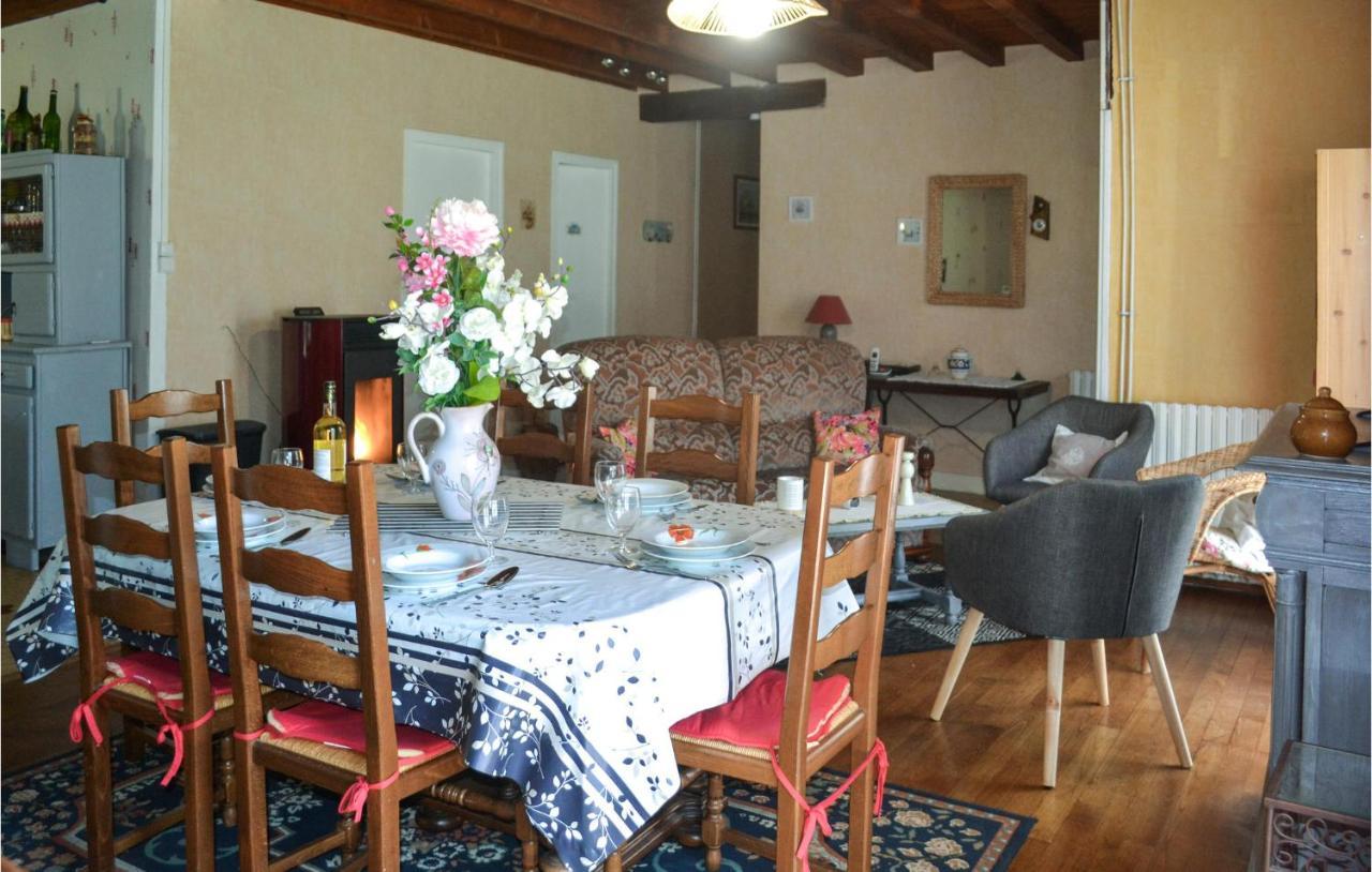 Stunning Home In Biras With Kitchenette Exteriör bild